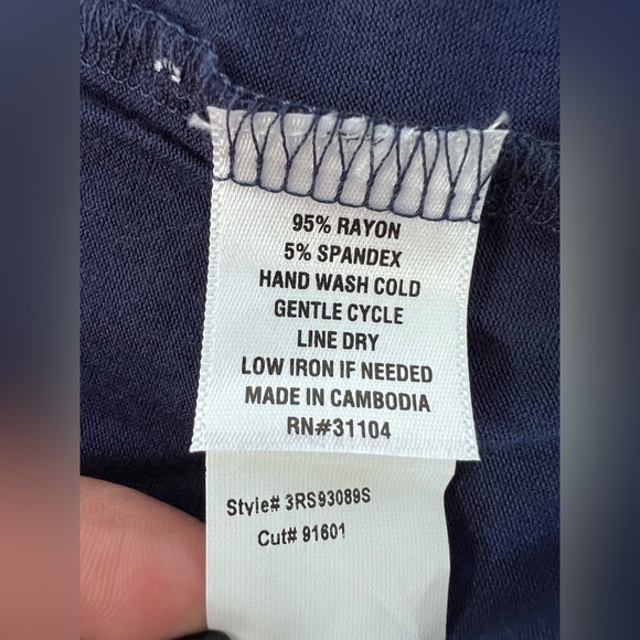 NWT Wonderly Blue/ Navy Pleated Tunic Top Long Sleeve Henley Sz Large - Picture 6 of 8